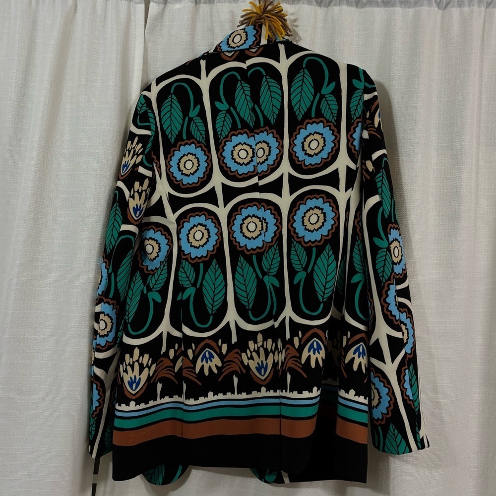 Colorful Patterned Blazer - Picture 3 of 8